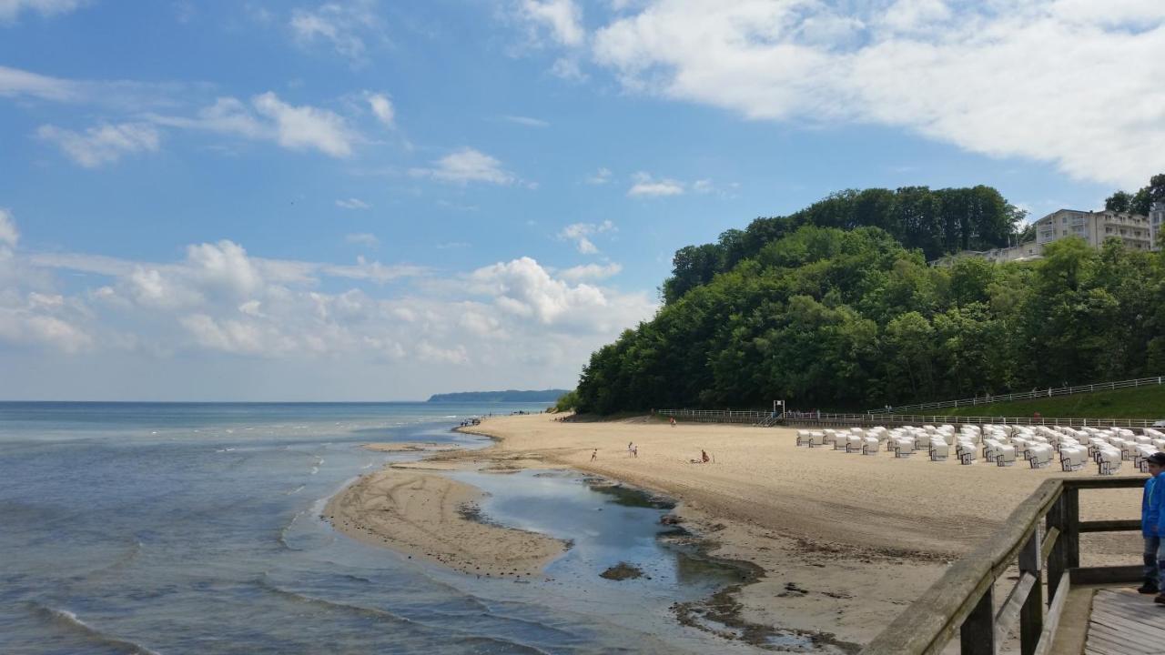 Ferienhaus Ostseeblick Ruegen Сасниц Екстериор снимка